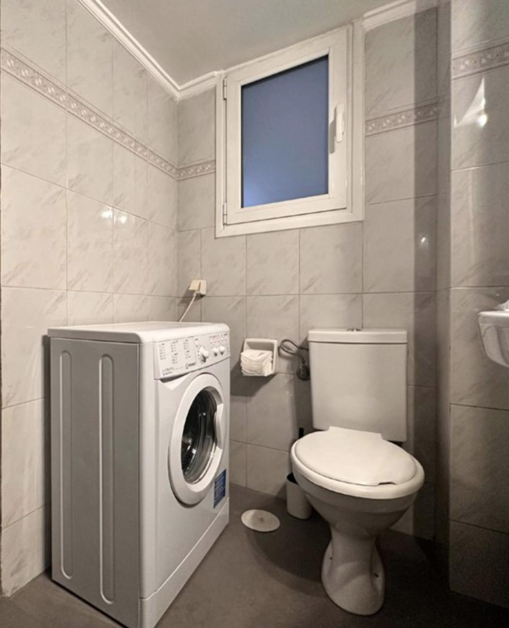 Pame Rentals - Entire Apartment With Free Parking Athen Exterior foto